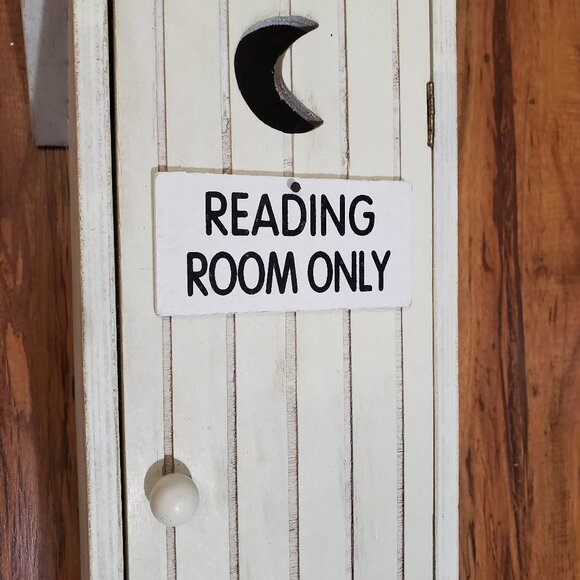 Outhouse Toilet Paper Holder Decoration Storage Cabinet "Reading Room Only" - Picture 4 of 12